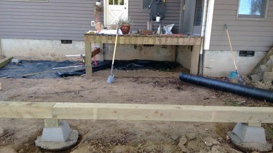 new-deck-and-fall-flowers_sept-2016-12